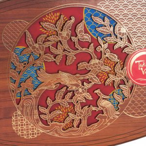 rigid box kinh do trang vang 17